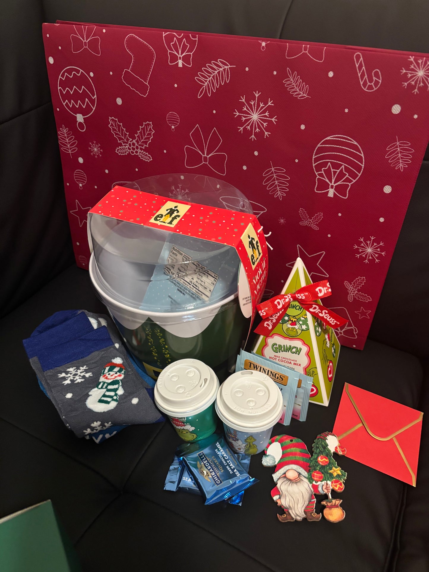 💚 GRINCH MOVIE NIGHT ПОДАРОЧНЫЙ НАБОР